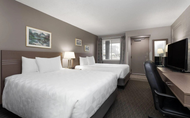Travelodge by Wyndham Grande Prairie