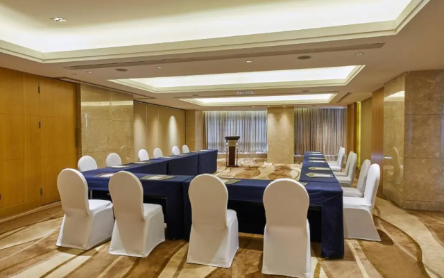 The Westin Nanjing Xuanwu Lake