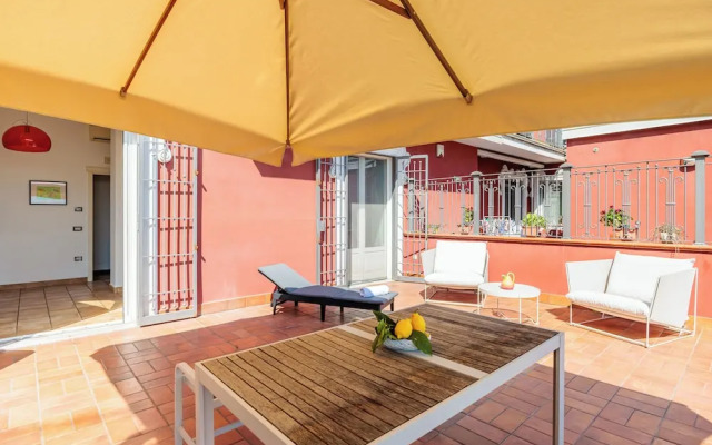 Terrazza Aphrodite by Napoliapartments