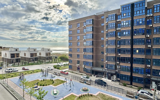 Orange Apart Высокий берег