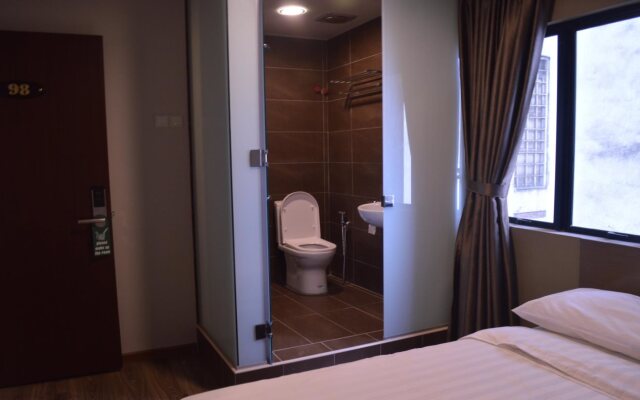 Your Hotel Kayangan