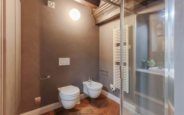 Casa Edgar in Lucca With 2 Bedrooms and 2 Bathrooms