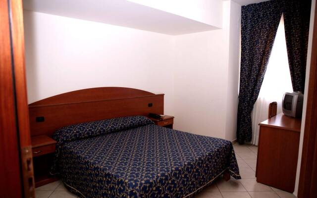Hotel Castelmonardo