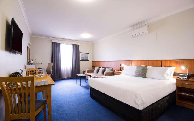 Metro Hotel Perth City