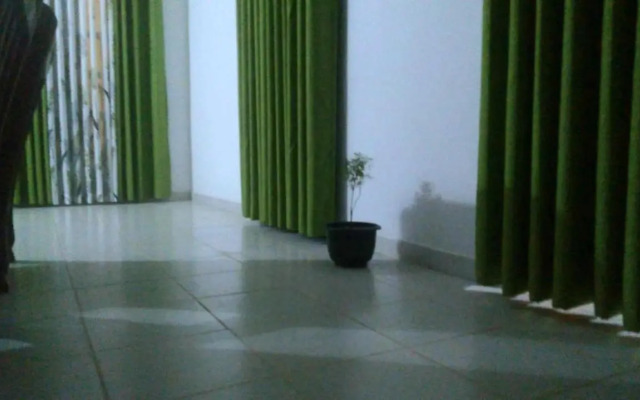 Sinharaja Green Villa