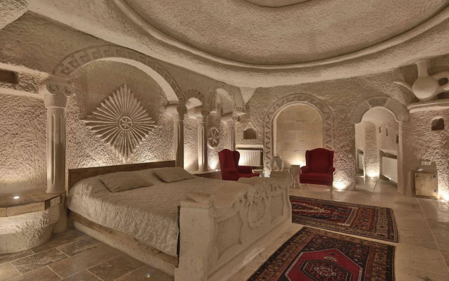 The Village Cave Hotel