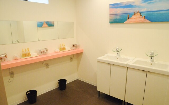 Travel Stay Utsunomiya -  Caters to Women, Hostel