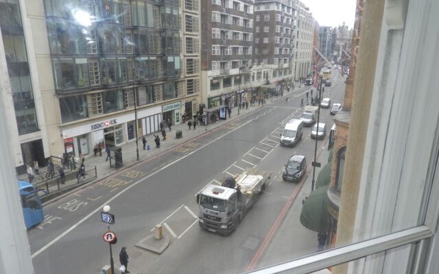 4 Beds Harrods Huge Space