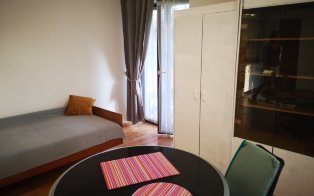 Apartment Maria - 100 m from sea: A1 Pirovac, Riviera Sibenik