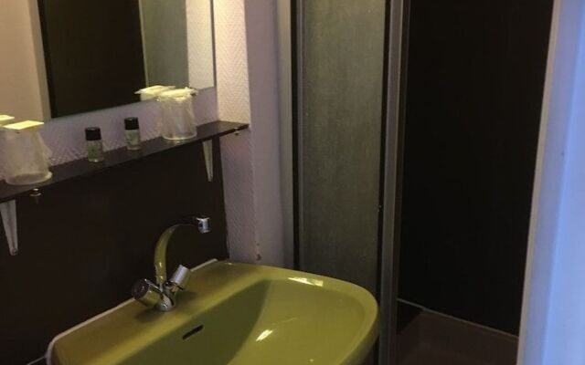 Hotel - Restaurant La Brochetterie