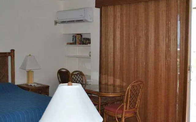 Harbour Beach Villas