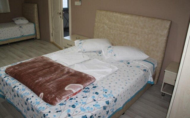 Kirmizi Yali Motel