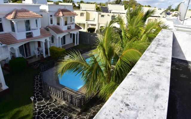 Pine Villa 6