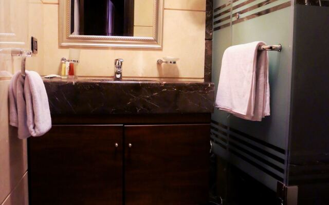 Imperial Suites Hotel