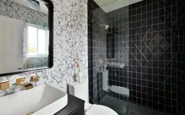 Luxury Cardiff By-the-sea Ocean View Penthouse