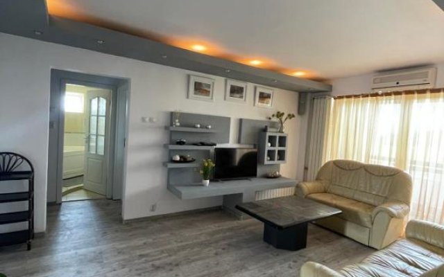 Lovely 3 bedrooms Apartament