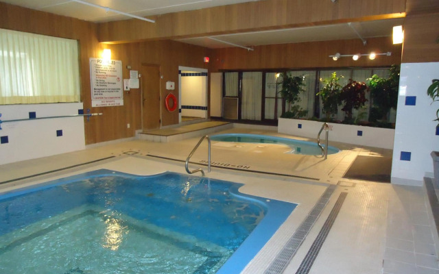 Fredericton Inn