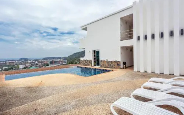 Kata Ocean View Condominium By Lofty