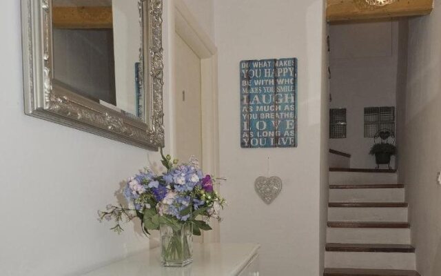 Divina Blue Apartments