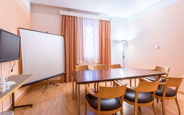 Hiisi Hotel Turku Seaport