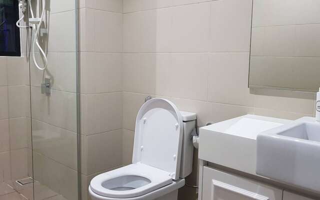 Hyde by EUZMO Residences @ i-City