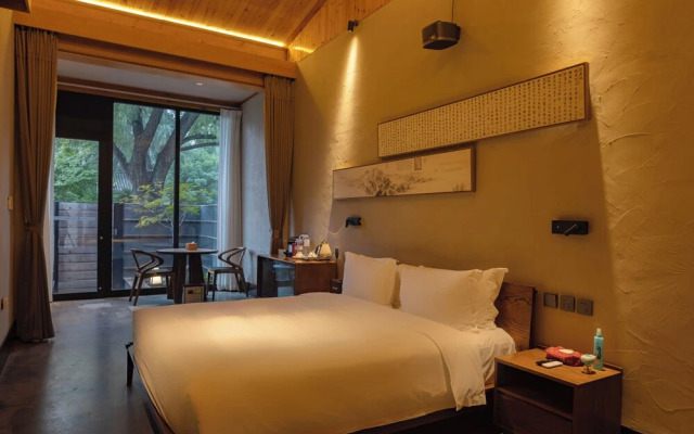 YiPiao Courtyard Hot Spring Resort Xiaotangshan Beijing