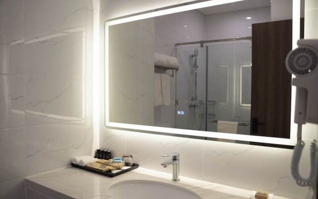 Escale International Hotel