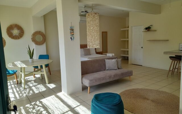 Zulu Surf Hotel