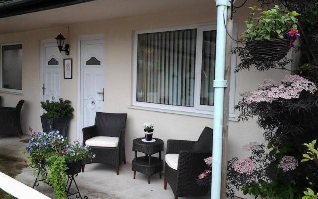 Estuary Lodge B&B
