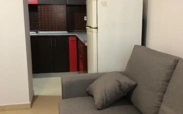 Tirent Apartment - Comfortable 1-Bedroom Stay in Fresku