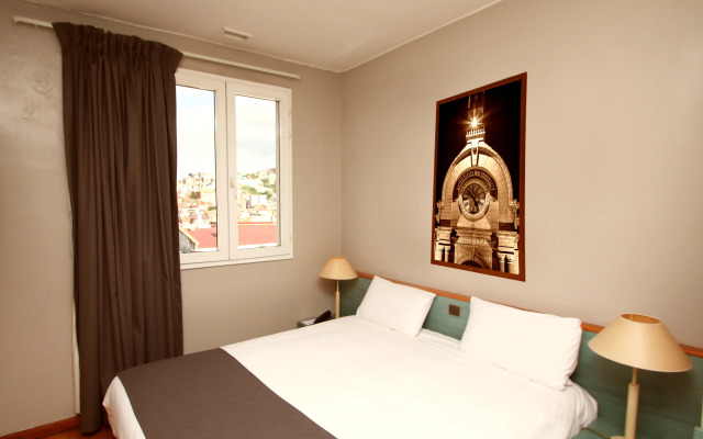 Le Louvre Hôtel & Spa