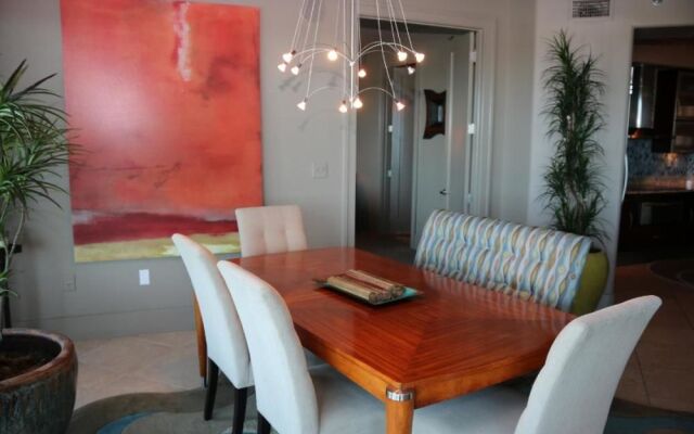 Bella Luna by Prickett Properties