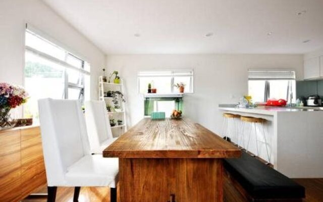 Unique Home - Glenfield B&B