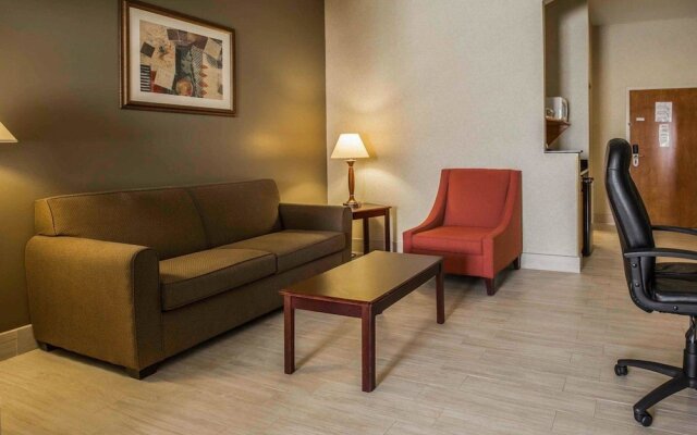 Comfort Suites Stafford