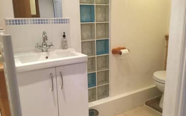 Henwick House Bed and Breakfast