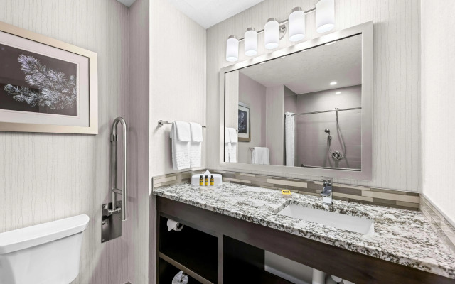 Best Western Plus Airdrie Gateway