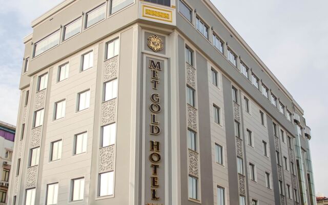 Met Gold Hotel