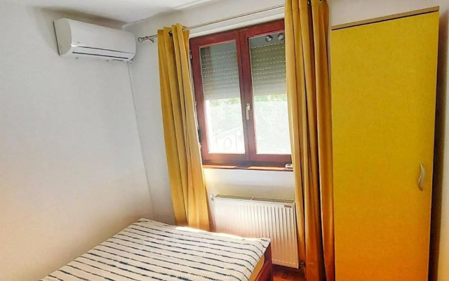 Plavi apartman Airport