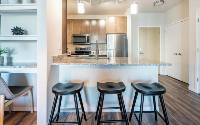 Landing Furnished Apartments - West Dallas
