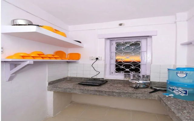 OYO 10405 Home 1BHK The Mall Shimla