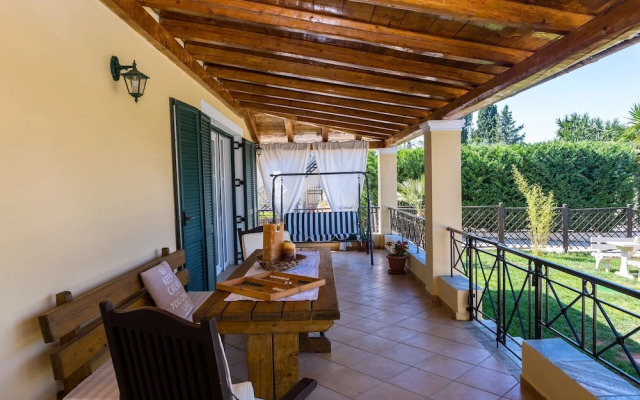 Villa Caramel