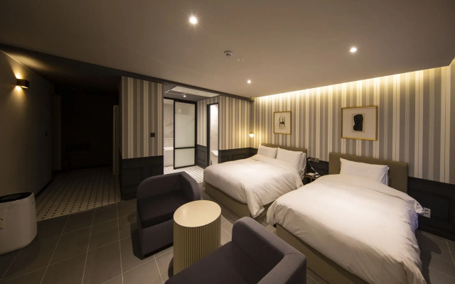 Brown Dot Hotel - Jangsaengpo