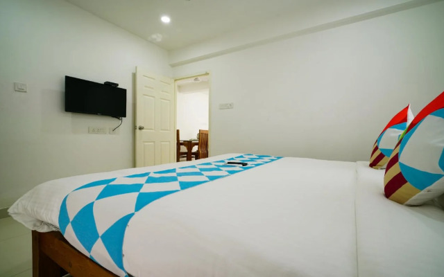 OYO Home 15660 Modern 1BHK