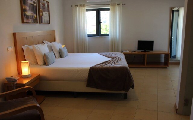Vicentina Hotel