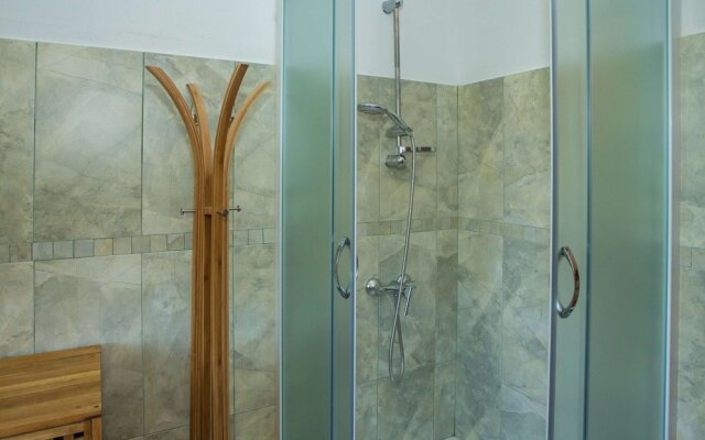 Adorable Holiday Home With Private Swimming Pool & Terrace