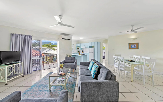 Koala Court Holiday Apartments