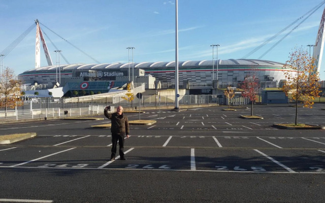 STANZA in alloggio Juventus, B&B, con servizio navetta