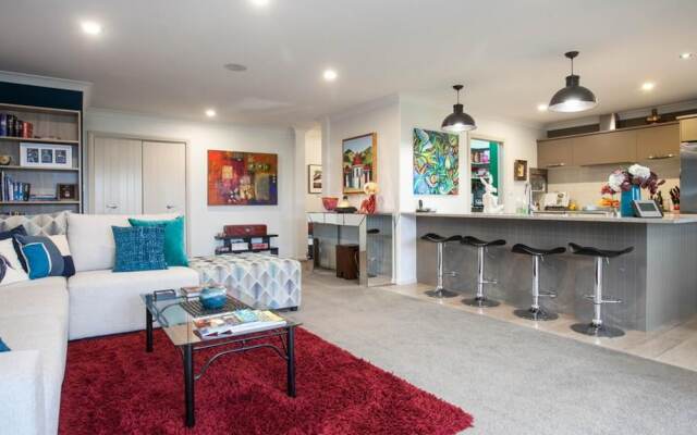 ArtHouse Bed & Breakfast