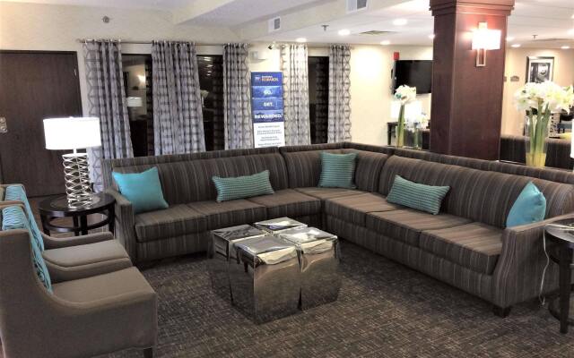 Best Western Plus Galleria Inn & Suites