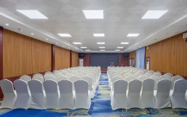 Minzu Hotel
